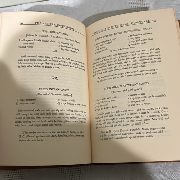 Vintage The New England Yankee Cookbook copyright 1939 Printed in USA - Picture 8 of 12